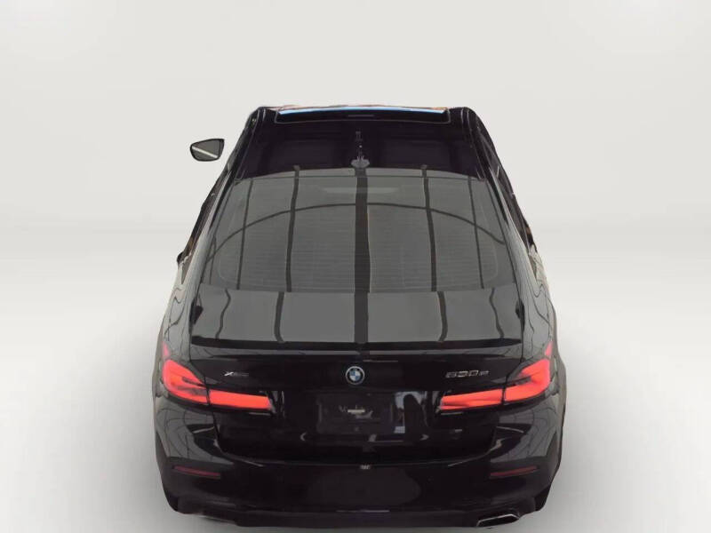 2022 BMW 5 Series 530e xDrive