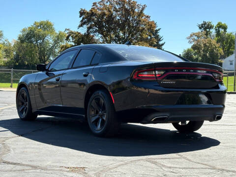 2017 Dodge Charger SXT