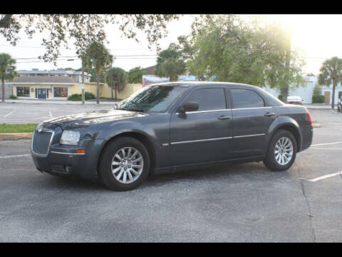 2007 Chrysler 300 for sale at Energy Auto Sales in Wilton Manors FL