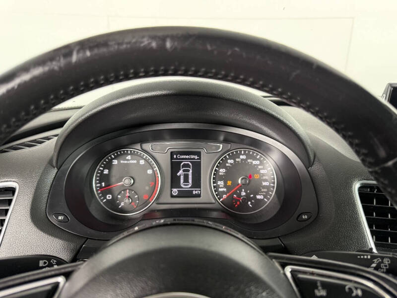 2017 Audi Q3 2.0T Premium
