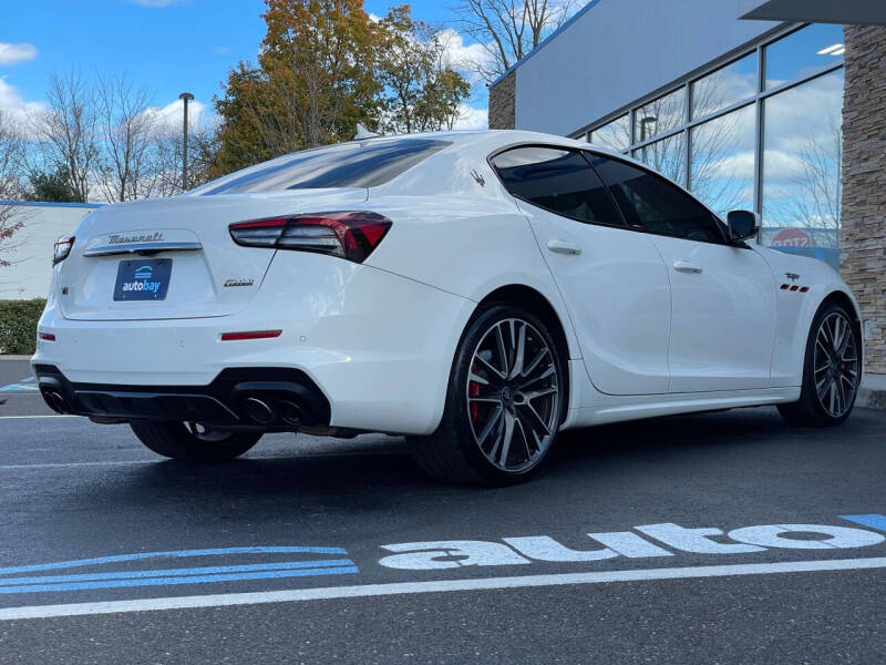 2023 Maserati Ghibli Trofeo