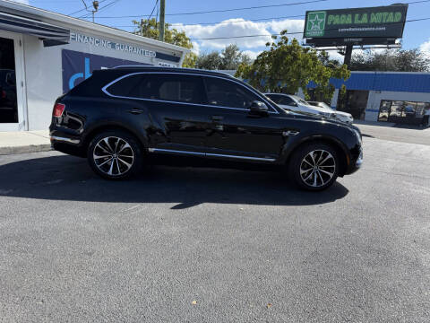 2020 Bentley Bentayga Hybrid