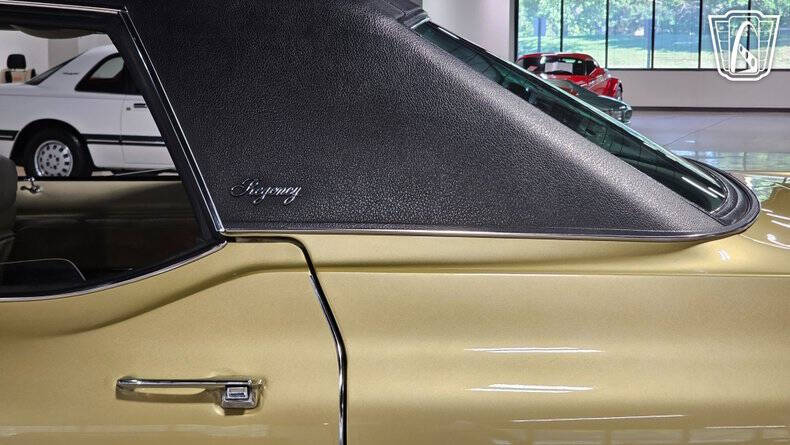 1972 Oldsmobile Ninety-Eight