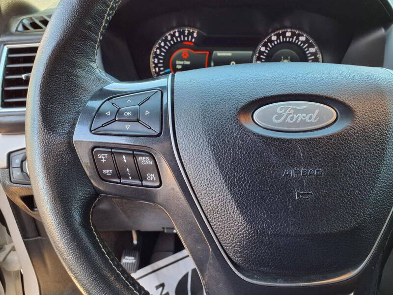 2019 Ford Explorer Platinum