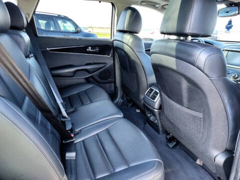 2019 Kia Sorento EX V6