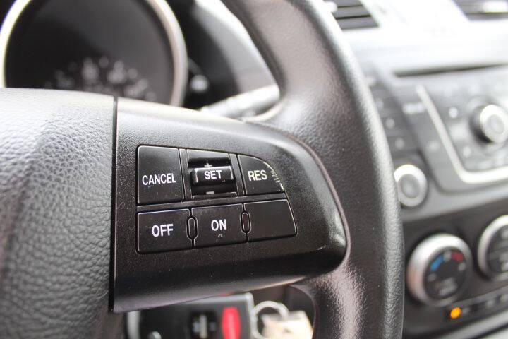 2012 Mazda MAZDA5 Sport