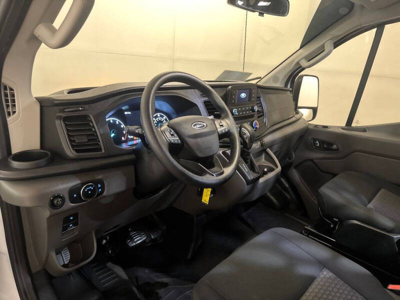 2025 Ford Transit