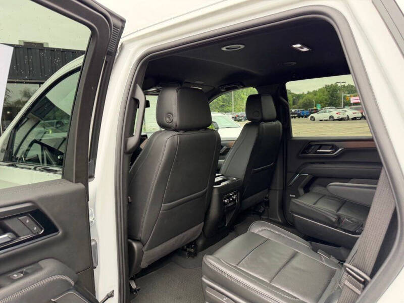 2025 GMC Yukon Denali