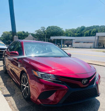 2018 Toyota Camry for sale at Knox Bridge Hwy Auto Sales in Canton GA