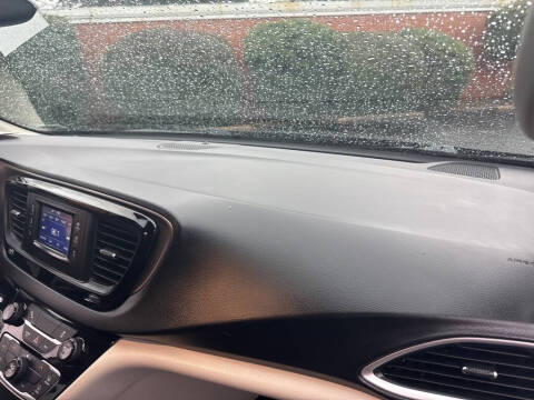 2017 Chrysler Pacifica Touring