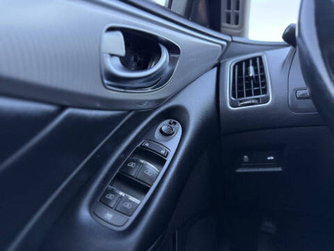 2021 Infiniti Q50 Luxe