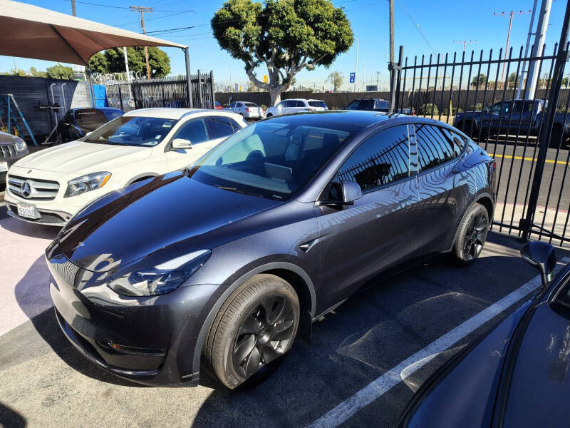 2024 Tesla Model Y Long Range