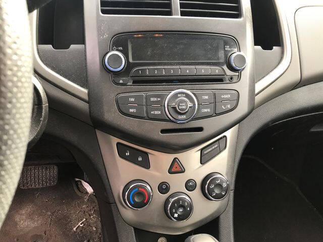 2015 Chevrolet Sonic LT Auto