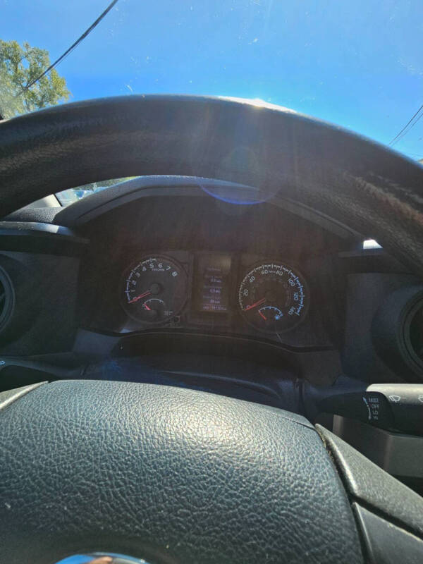 2018 Toyota Tacoma SR