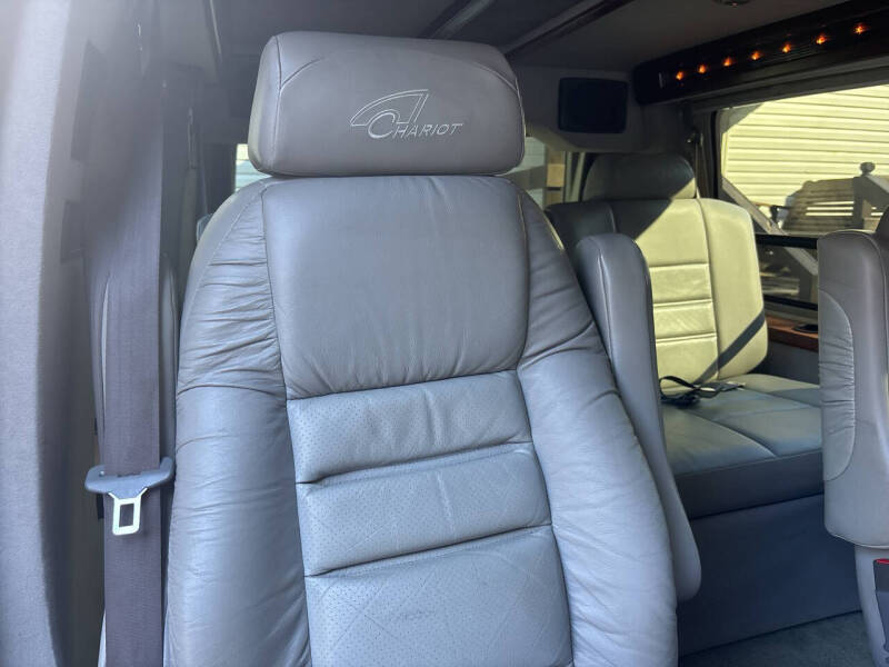 2003 Ford E-Series E-150