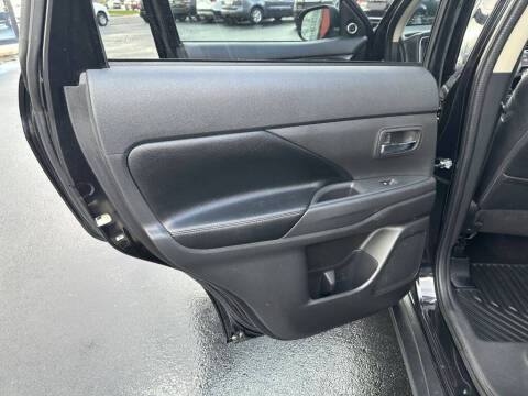 2017 Mitsubishi Outlander GT