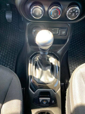2017 Jeep Renegade Altitude