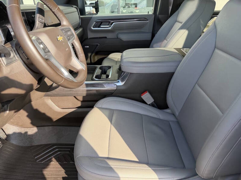 2025 Chevrolet Silverado 3500HD