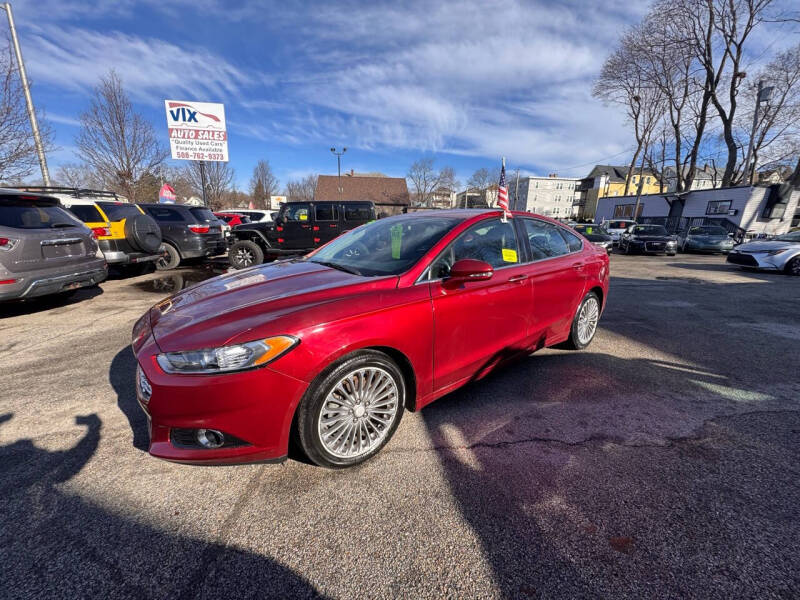 2013 Ford Fusion Titanium photo 2