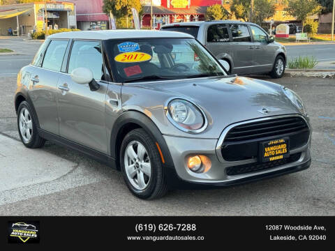 2017 MINI Hardtop 4 Door Cooper