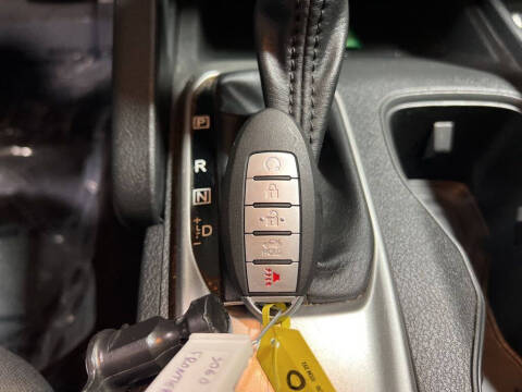 2023 Nissan Frontier S