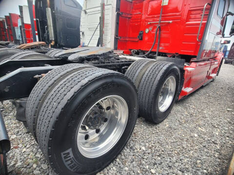 2017 Volvo VNL 780