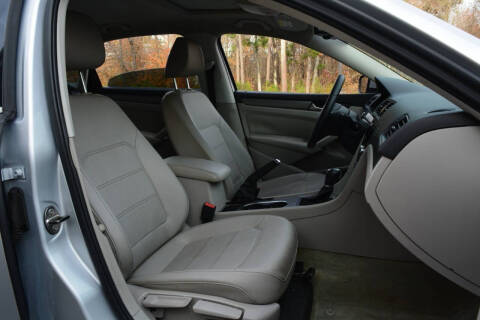 2014 Volkswagen Passat 2.0L TDI SE