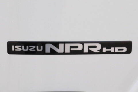 2024 Isuzu NPR