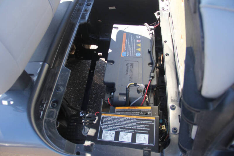 2020 E-Z-GO RXV ELiTE