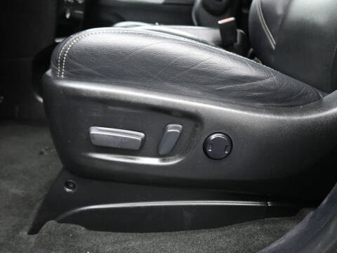 2017 Toyota Sienna SE Premium 8-Passenger