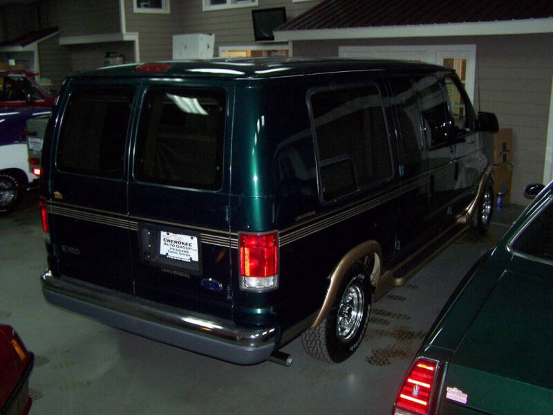 2000 Ford E-Series E-150