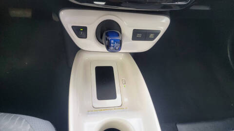 2016 Toyota Prius Three