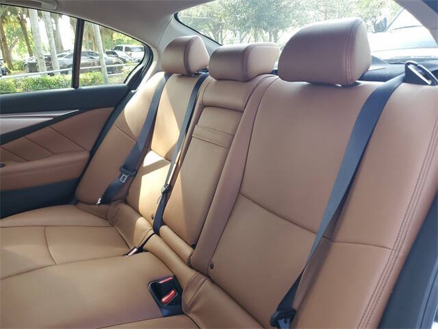 2024 Infiniti Q50 Luxe