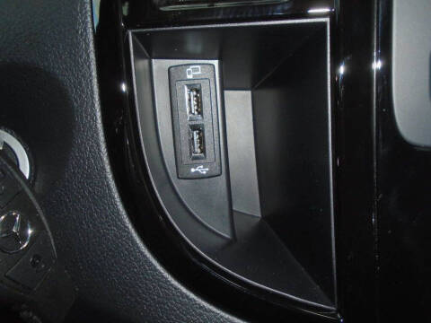 2023 Mercedes-Benz Metris Passenger