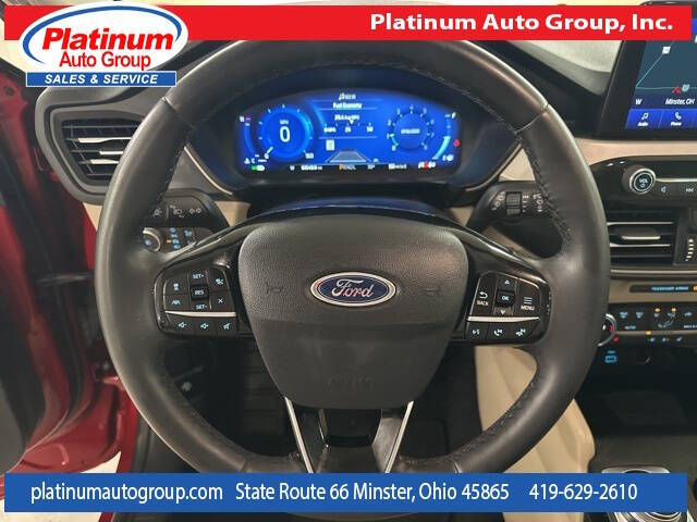 2021 Ford Escape SEL