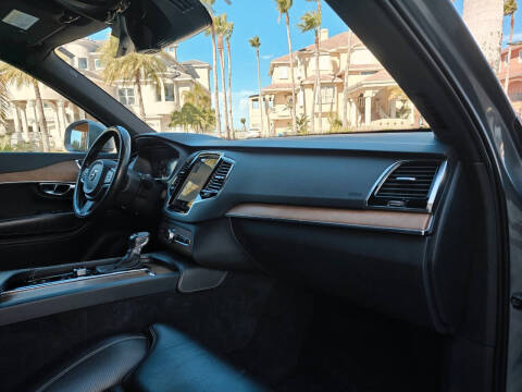 2017 Volvo XC90 T6 Inscription