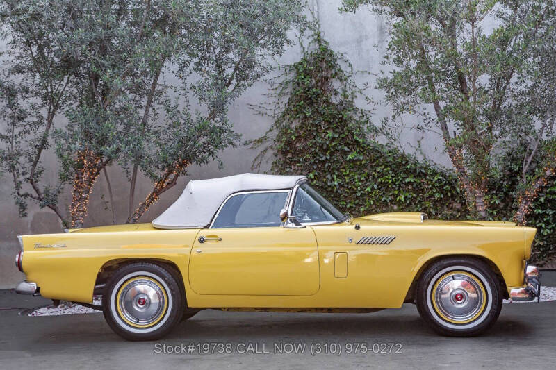 1956 Ford Thunderbird