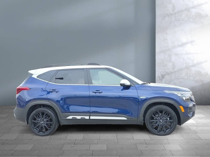 2022 Kia Seltos Nightfall