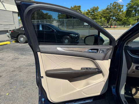 2017 Lincoln MKC Reserve