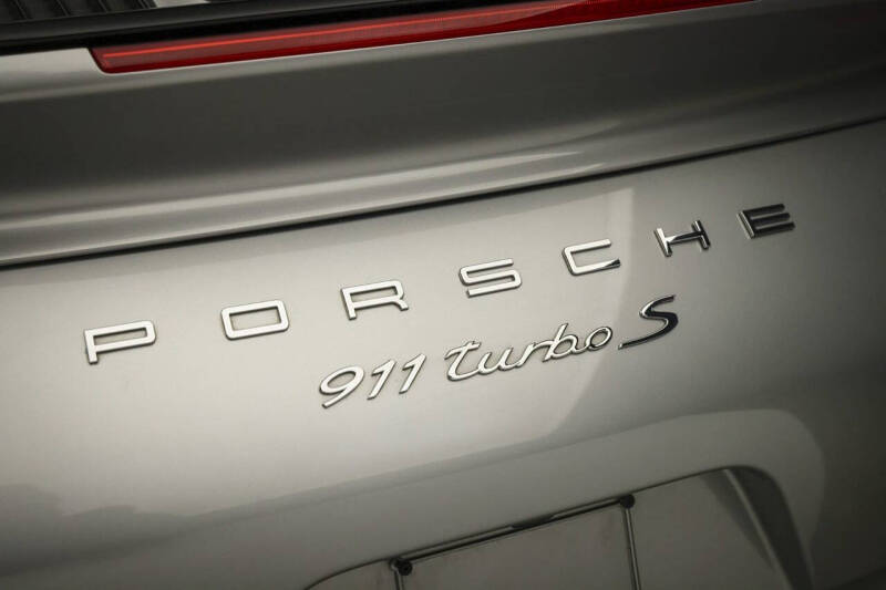 2017 Porsche 911 Turbo S