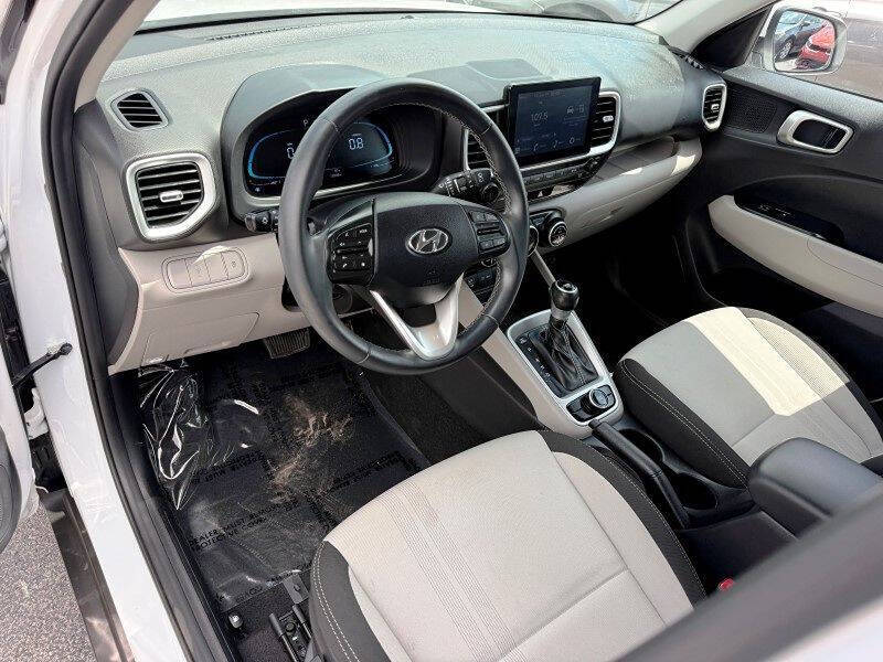 2023 Hyundai Venue SEL