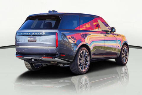 2025 Land Rover Range Rover P400 SE LWB