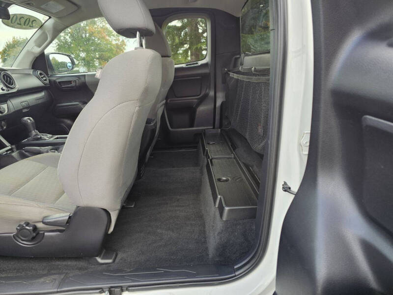 2020 Toyota Tacoma SR