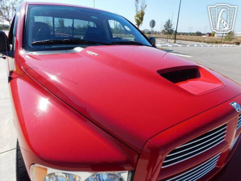 2004 Dodge Ram 1500 SRT-10