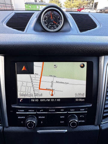 2015 Porsche Macan S