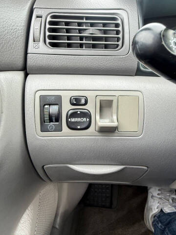 2003 Toyota Corolla CE