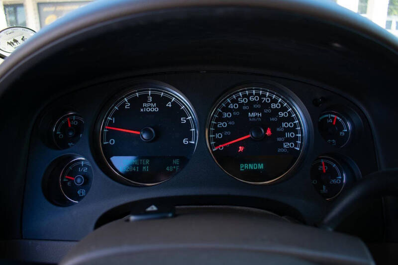 2012 Chevrolet Suburban LS