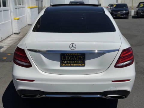 2019 Mercedes-Benz E-Class E 300