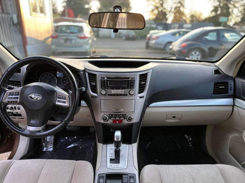 2013 Subaru Outback 2.5i Premium