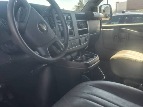 2020 Chevrolet Express 2500